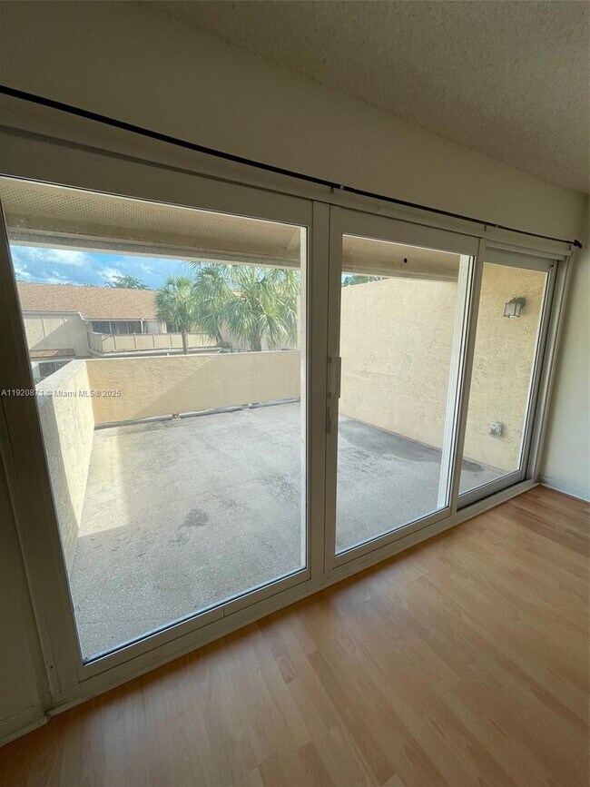 Building Photo - 8237 NW 8th Ct