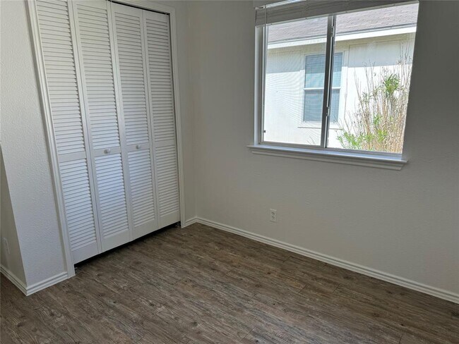 Building Photo - 12415 Jamie Dr