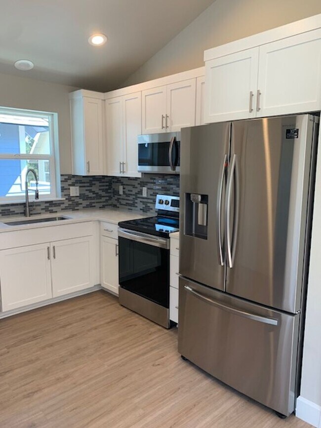 Building Photo - 199