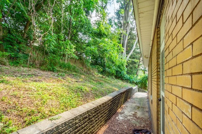 Building Photo - Cozy 1 Bedroom home in Bridgeville available May 1!