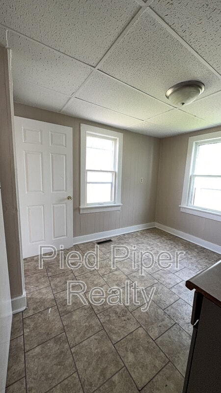 Building Photo - 1265 S Galena Ave