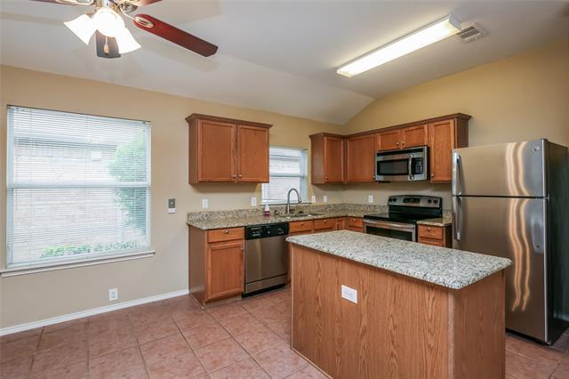 Building Photo - 1804 Little Deer Ln