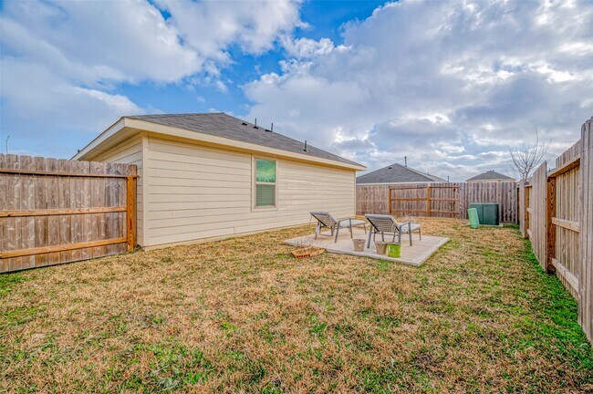 Building Photo - 24119 Maple Turn Ln