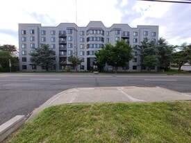 Building Photo - 115 Polifly Rd