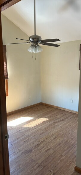 Bedroom 2 - 99 Hancox Ave