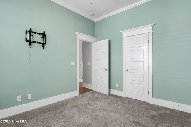 Building Photo - 2065 Shelmore Way
