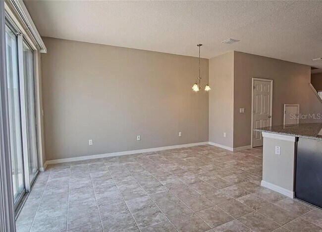 Building Photo - 7026 Woodchase Glen Dr