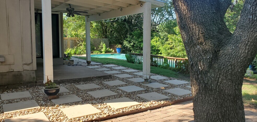 Covered patio - 12050 Trotwood Drive