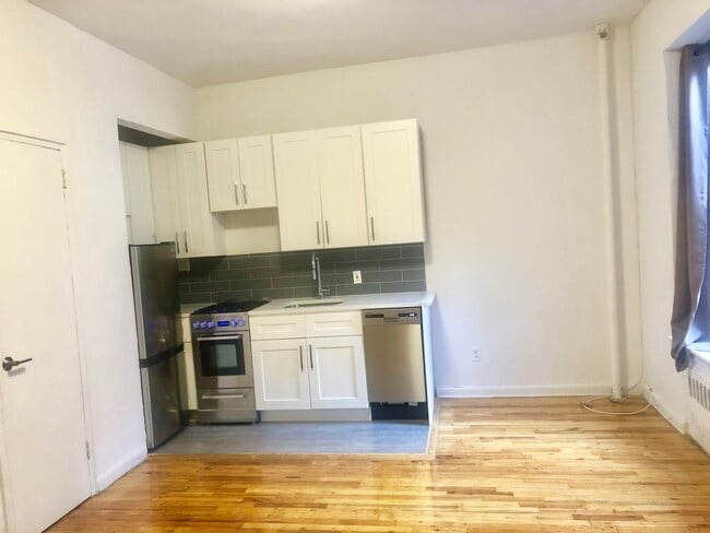 Floorplan - 102 West 80th Street