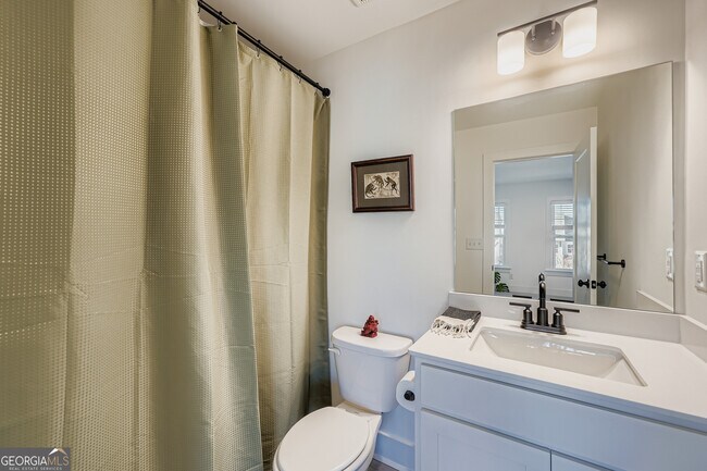 Building Photo - 568 Avondale Pk Cir