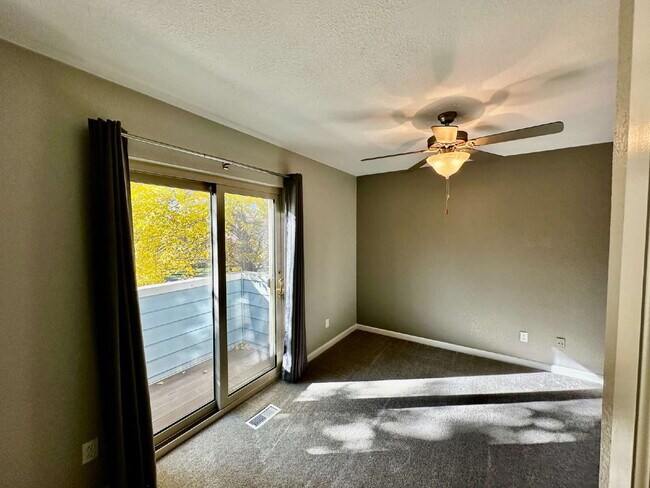 Building Photo - AVAILABLE NOW! Charming 3-Bedroom Retreat ...