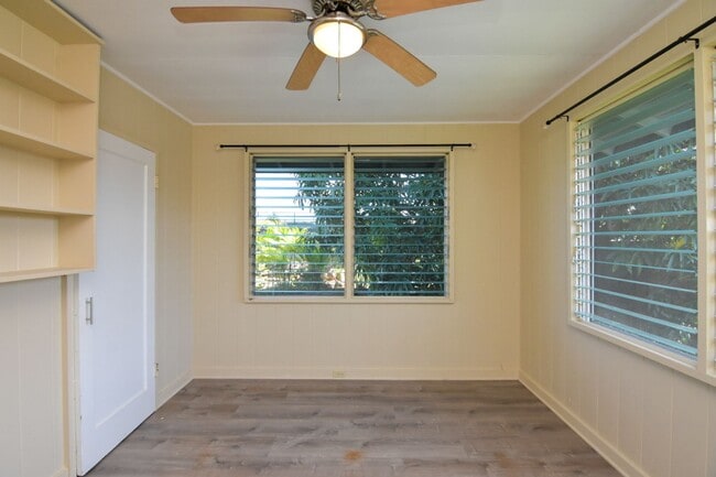 Building Photo - Single Family House in Kailua