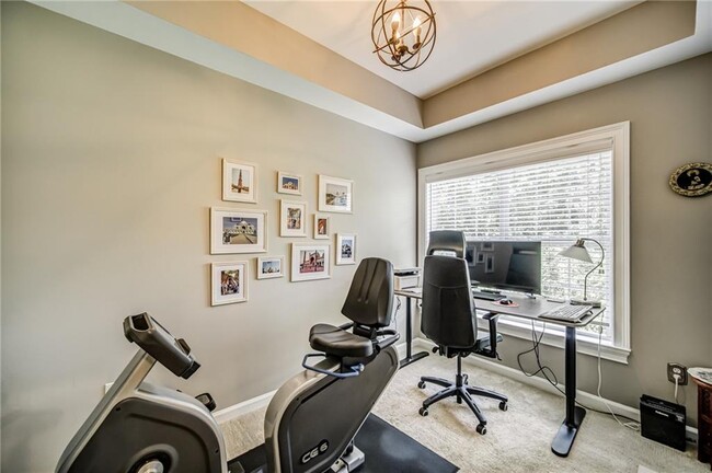 Building Photo - 3275 Lenox Rd NE