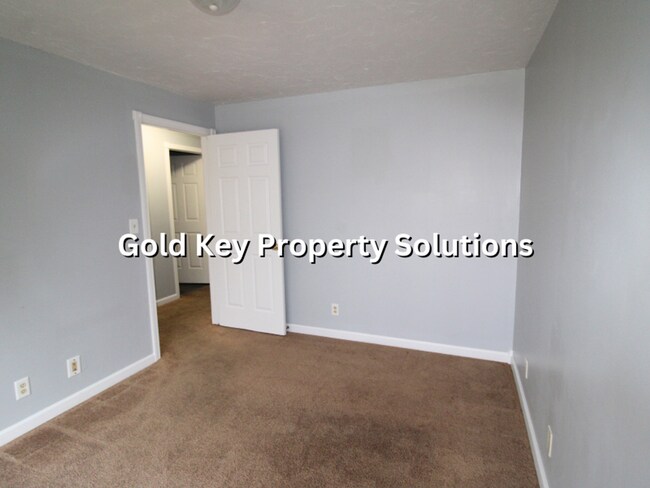 Building Photo - One-level 2 BR 1 BA House with Back Deck and Central Air (NO SECTION 8)