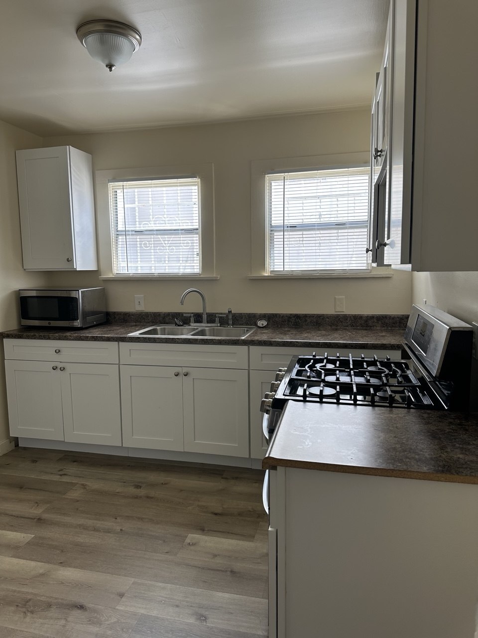 renovated kitchen - 120 N Berendo St