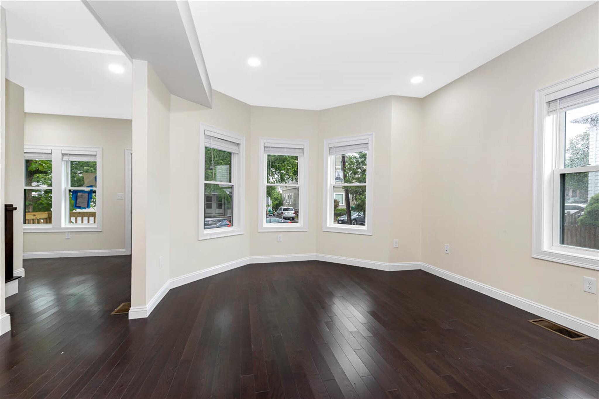 Building Photo - 75 Winchester St