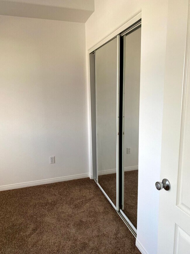 Building Photo - Serene 55+ Living in the Heart of Torrance | 2 Bed, 2 Bath Condo