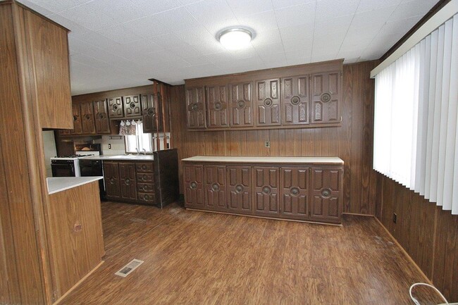 Building Photo - 1500 Boise Ave