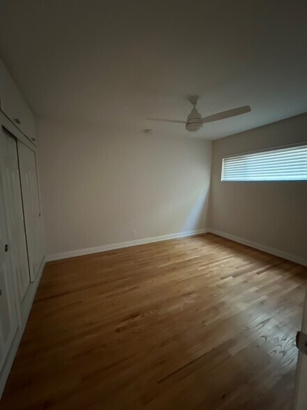 Building Photo - 4164 Madison Ave