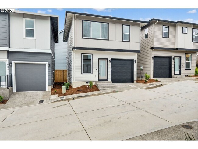 Building Photo - 4071 SW McKinley St
