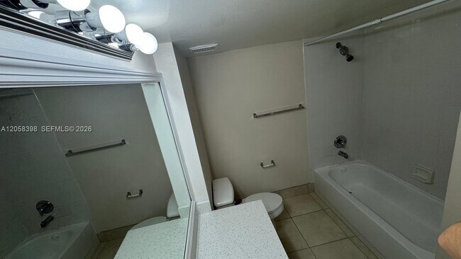 Building Photo - 2600 S University Dr