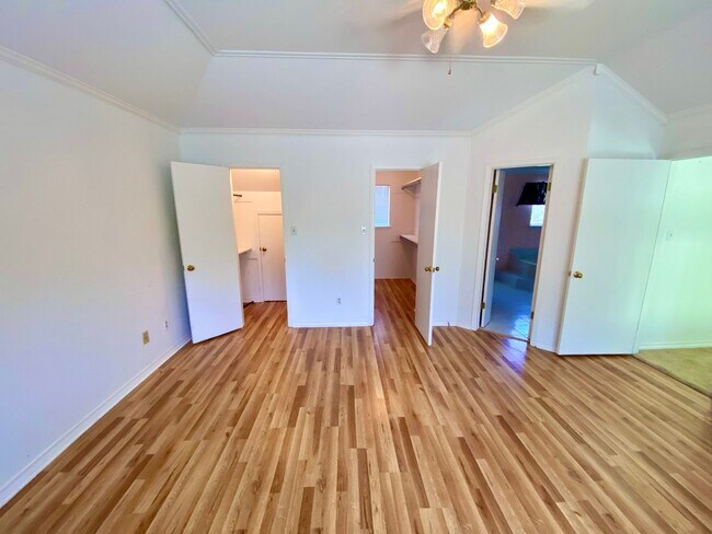 Building Photo - ** NEW GREENACRES PLACE 3/2 HOME **