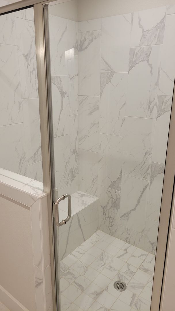 Building Photo - 3/2/2 CUSTOM FEATURES - OPEN CONCEPT - GOD...