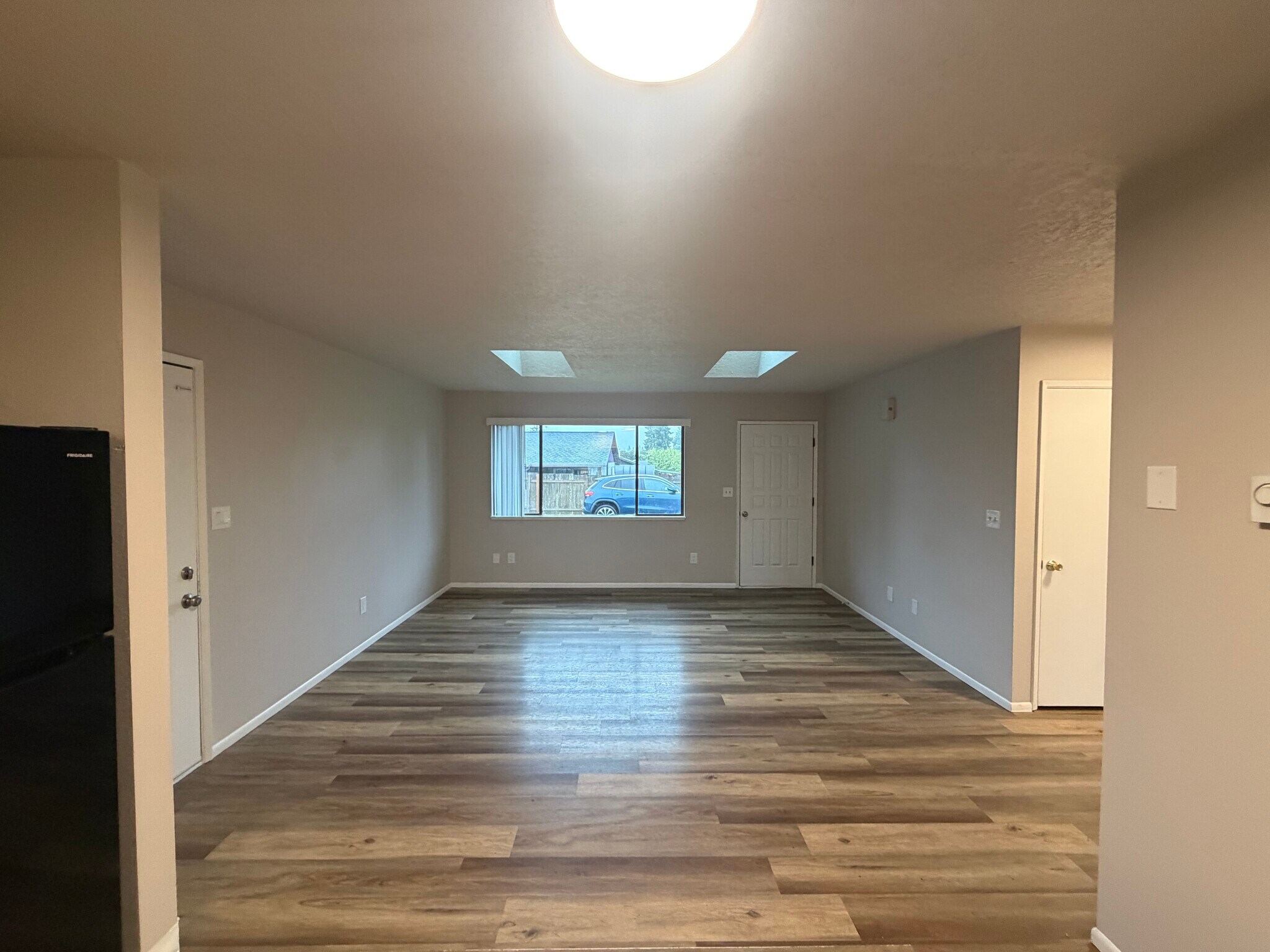 Building Photo - 2 Burdick Pl