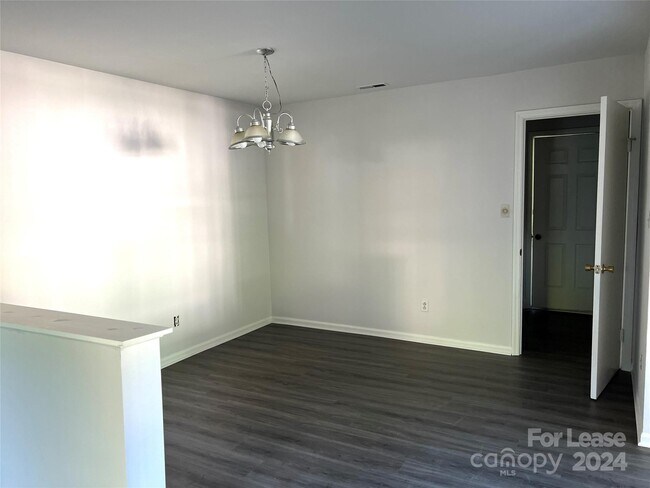 Building Photo - 4509 Gaynelle Dr