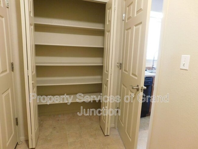 Building Photo - 428 Jornada St