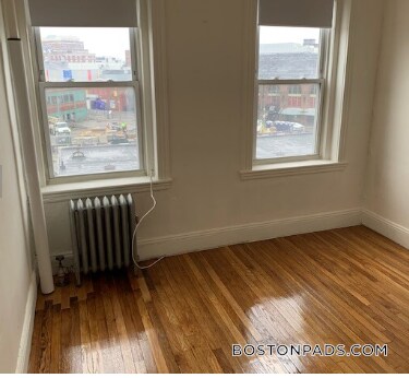 Building Photo - 1185 Boylston St
