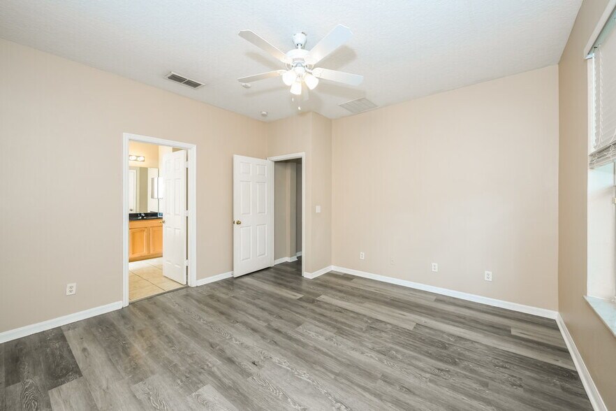 Building Photo - 7526 Bear Claw Run