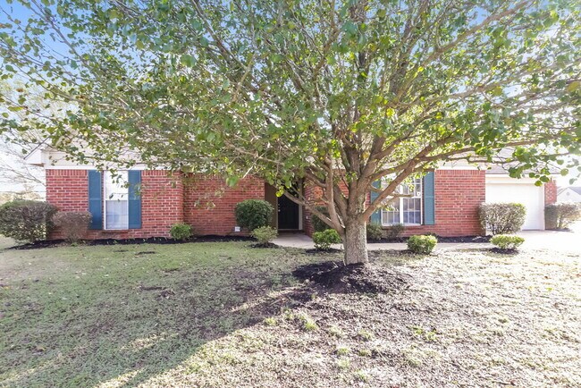 Primary Photo - 10953 Oak Leaf Dr