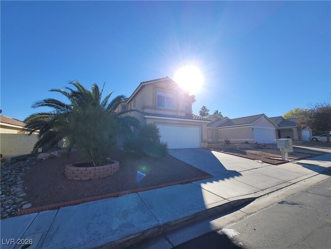 Building Photo - 25 Newburg Ave