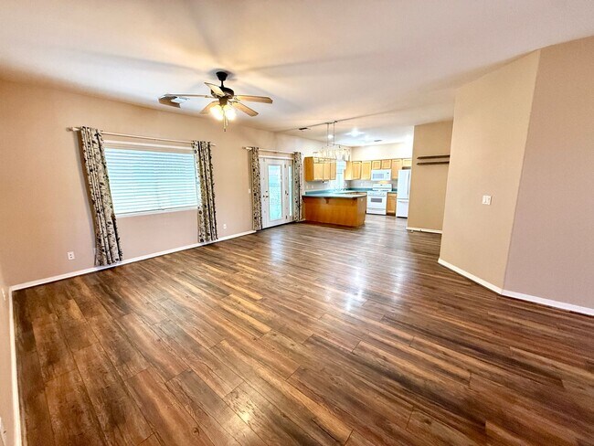 Building Photo - Corner Lot Legacy Ranch Home | 2 Bed + Office/Den | Walk to Walleck Ranch Park!