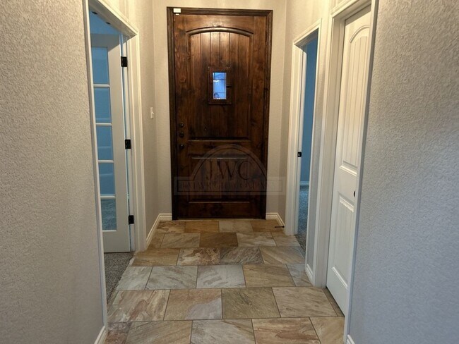 Building Photo - 1604 Granex Dr