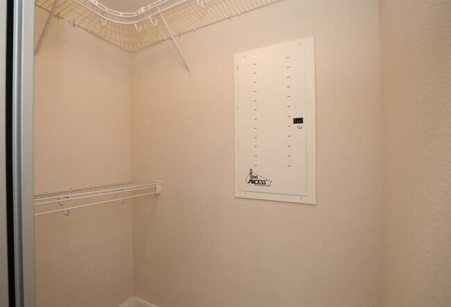 Building Photo - 2299 Lone Star Dr