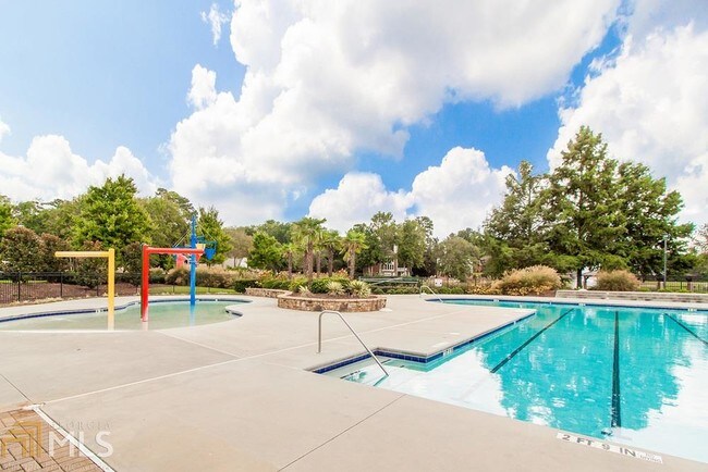 Building Photo - 6320 Deerwoods Trail