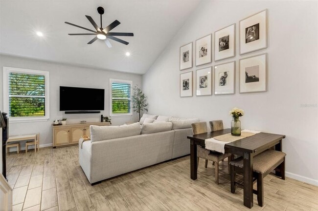 Building Photo - 5606 Silverbridge Trl