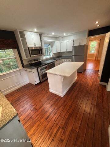 Building Photo - 1075 Inverness Rd