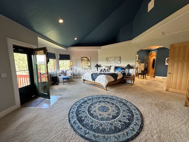 Building Photo - SHORT TERM, FULLY FURNISHED HOME IN EVERGREEN!!
