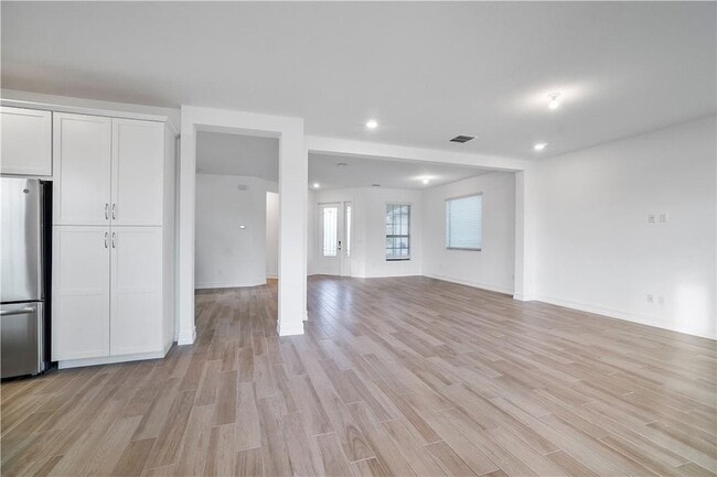 Building Photo - 8755 Grand Prix Ln