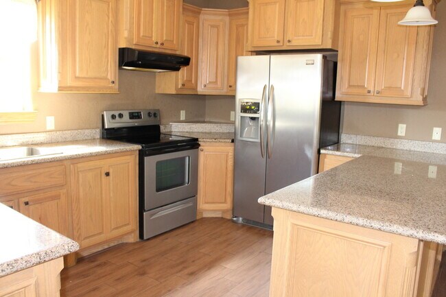 Building Photo - Beautiful home in Medicine Park !!