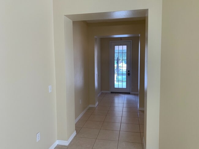 Building Photo - WATERS EDGE/LK NONA-8641 Bradleys Landing St Orlando FL 32827