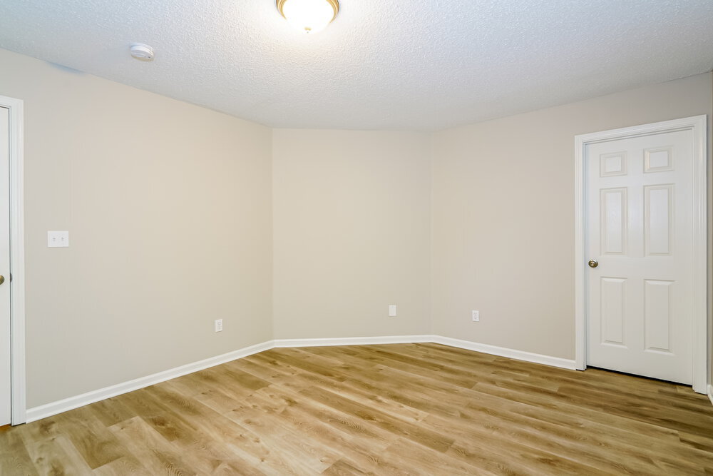 Building Photo - 9005 Lighthorse Dr