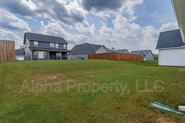 Building Photo - 73 Tannery Dr