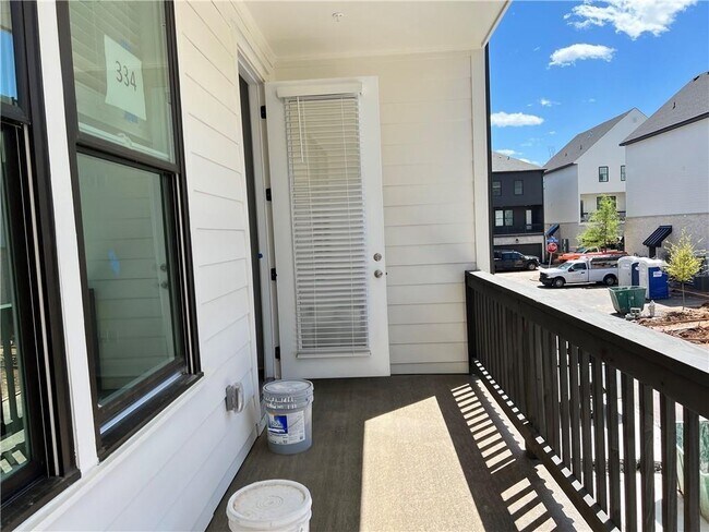 Building Photo - 6605 Beacon Dr