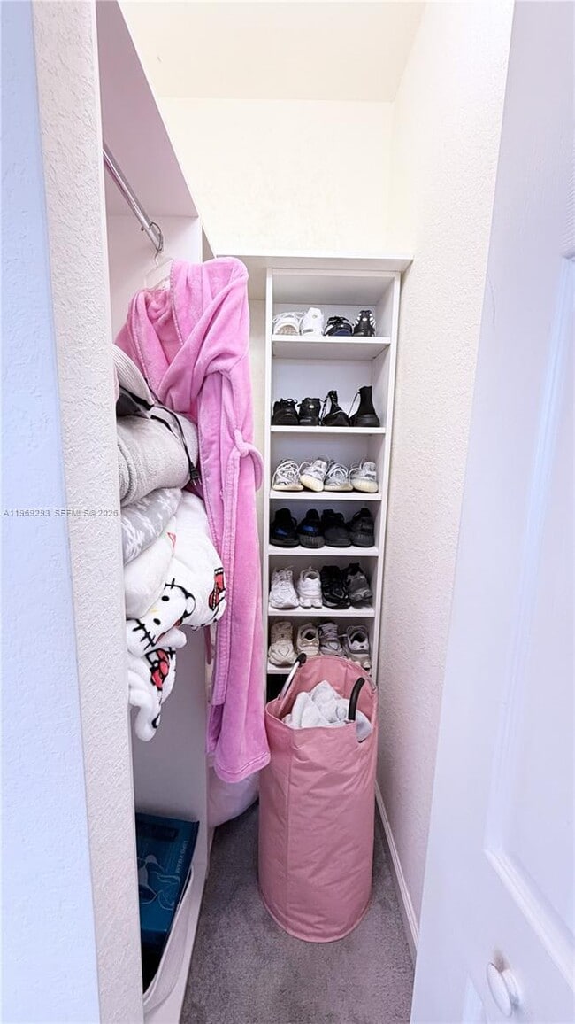 Building Photo - 3264 W 100th Terrace