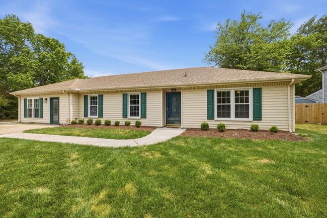 Building Photo - 2252 Newstead Dr