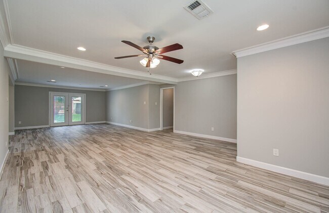 Building Photo - 11403 Braewick Dr
